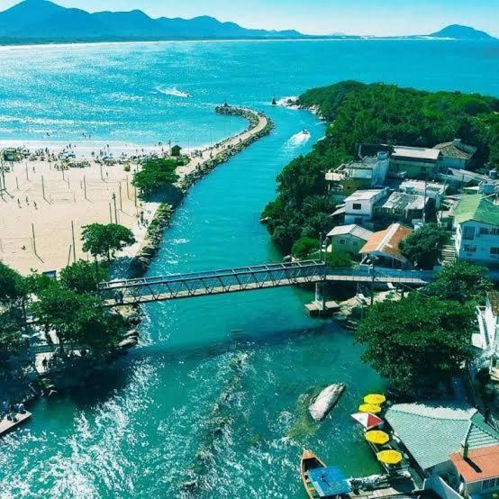 Marinna Hostal *